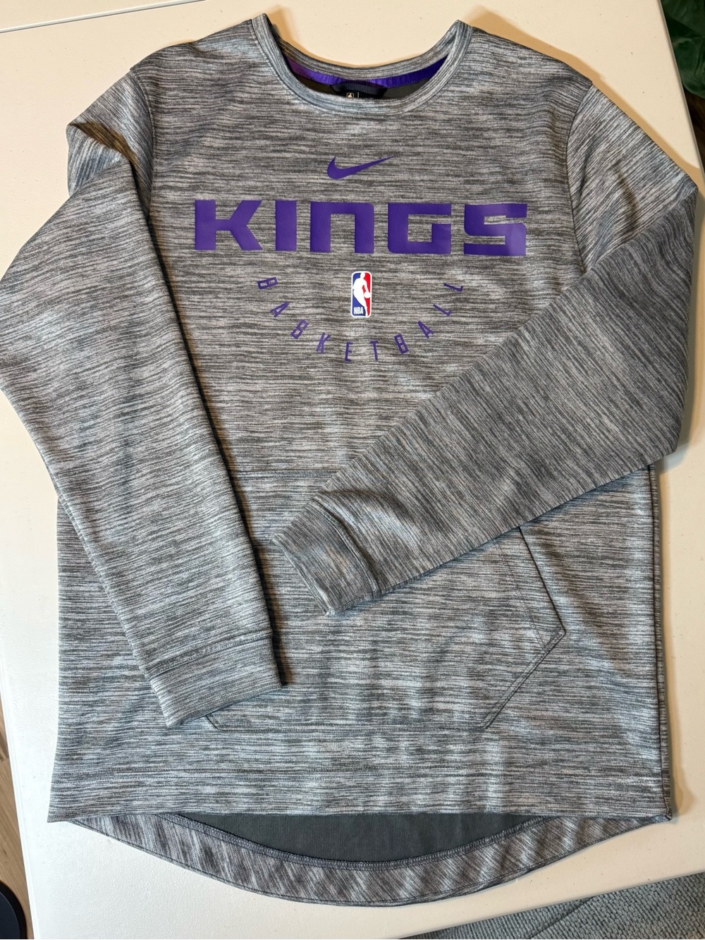 Nike Sacramento Kings Practice Fleece NBA Spotlight Sweatshirt Gray/Purple sz M